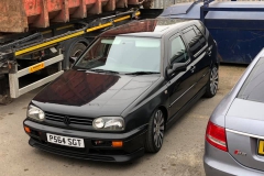 Zender-style-front-lip-abt-style-skirts-mk3-