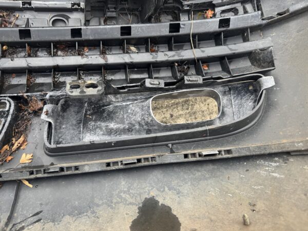 MK4 Fibreglass Bora Fk Style Lower Ducts Vents Air Intake with clips - Image 2