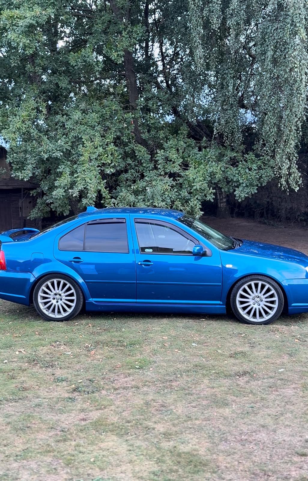 Vw Bora R Mk4 Fibreglass Rear Bumper R Line - Image 3
