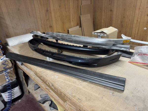 Vw Bora Mk4 Jetta GLI body kit and Rub Strip OEM Genuine
